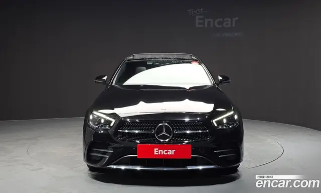 Mercedes-Benz E-Class 2022 2.0 автомат (гидро), миниатюра 3 Mercedes-Benz E-Class 2022 2.0 автомат (гидро), миниатюра 3