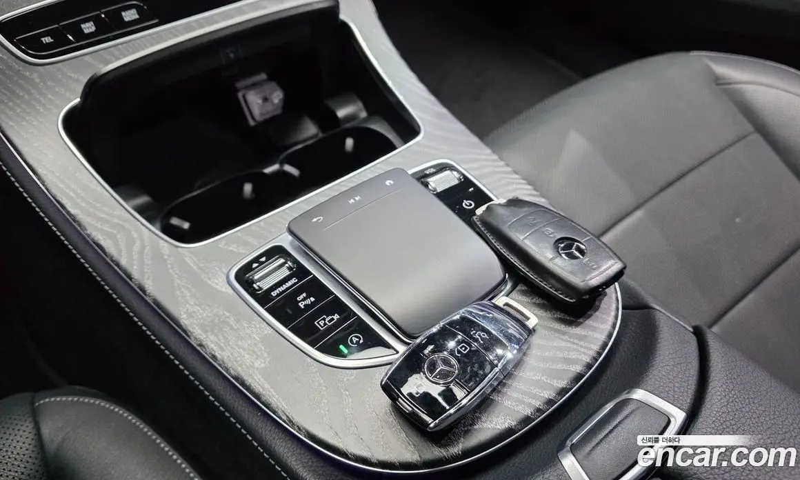 Mercedes-Benz E-Class 2022 2.0 автомат (гидро), фото 25 Mercedes-Benz E-Class 2022 2.0 автомат (гидро), фото 25