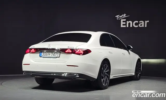 Mercedes-Benz E-Class 2025 2.0 автомат (гидро), миниатюра 2 Mercedes-Benz E-Class 2025 2.0 автомат (гидро), миниатюра 2