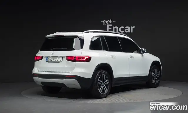 Mercedes-Benz GLB-Class 2021 1.9 автомат (гидро), миниатюра 2 Mercedes-Benz GLB-Class 2021 1.9 автомат (гидро), миниатюра 2