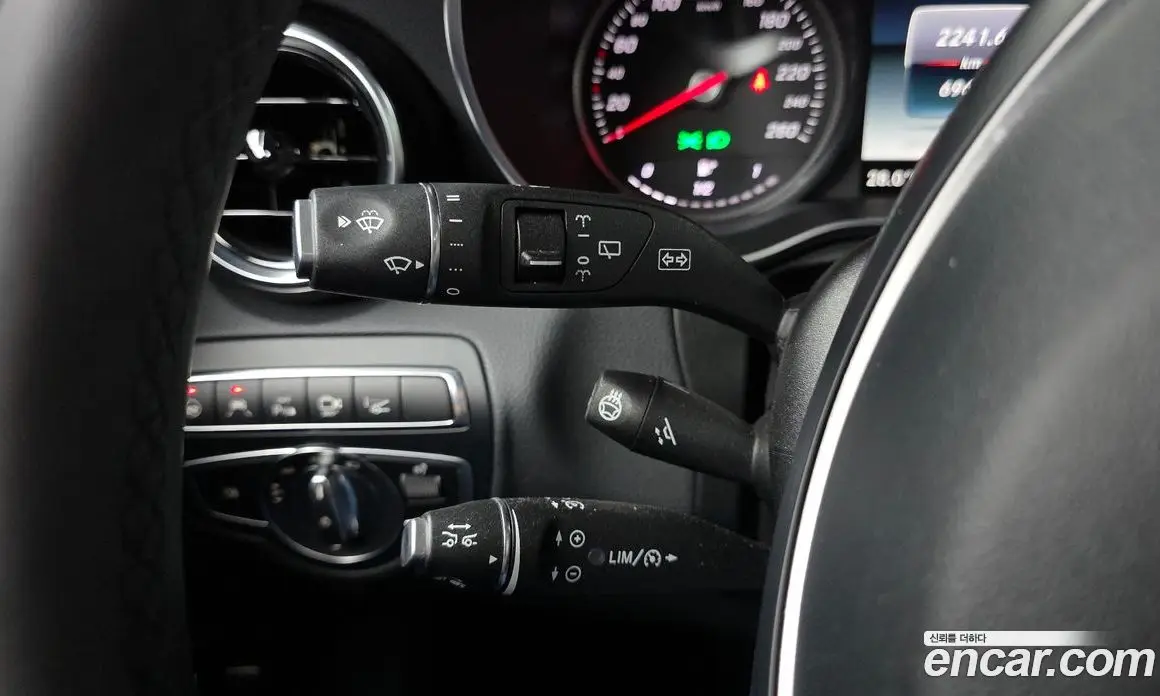 Mercedes-Benz GLC-Class 2018 2.0 автомат (гидро), фото 24