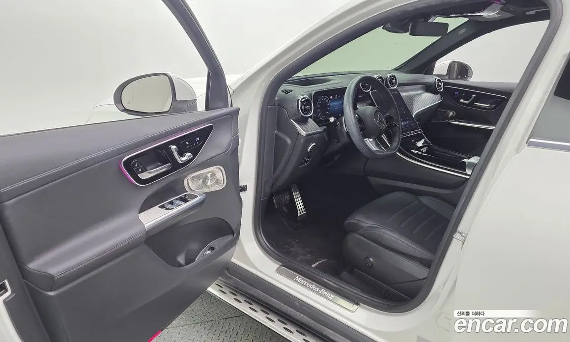 Mercedes-Benz GLC-Class 2023 2.0 автомат (гидро), фото 12