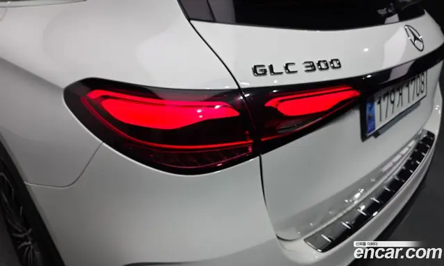 Mercedes-Benz GLC-Class 2023 2.0 автомат (гидро), миниатюра 8