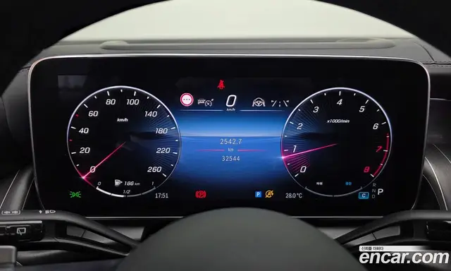 Mercedes-Benz GLC-Class 2023 2.0 автомат (гидро), миниатюра 10