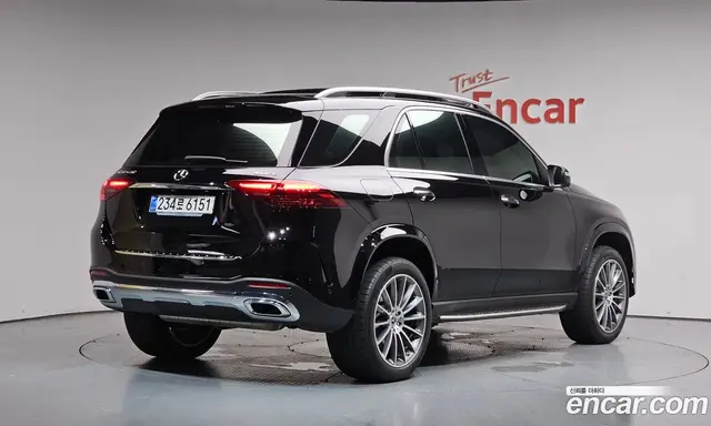 Mercedes-Benz GLE-Class 2025 3.0 автомат (гидро), миниатюра 1 Mercedes-Benz GLE-Class 2025 3.0 автомат (гидро), миниатюра 1