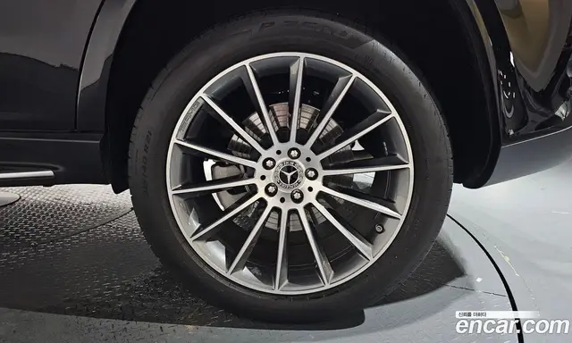 Mercedes-Benz GLE-Class 2025 3.0 автомат (гидро), миниатюра 6 Mercedes-Benz GLE-Class 2025 3.0 автомат (гидро), миниатюра 6