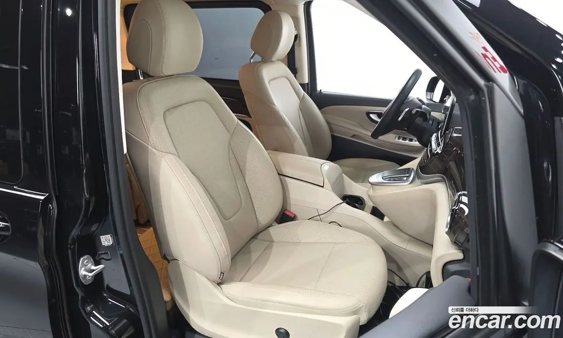 Mercedes-Benz V-Class 2022 1.9 автомат (гидро), фото 15 Mercedes-Benz V-Class 2022 1.9 автомат (гидро), фото 15