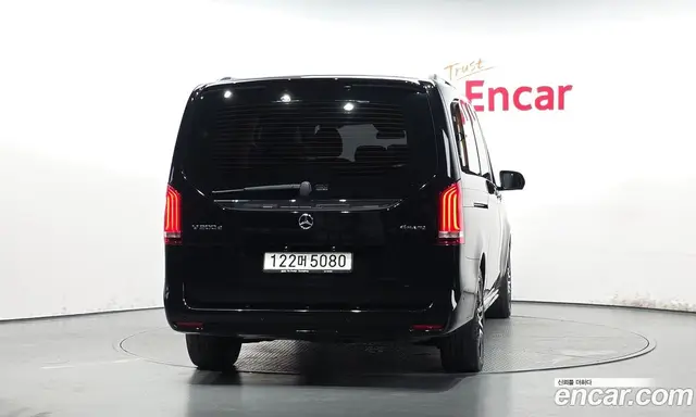 Mercedes-Benz V-Class 2022 1.9 автомат (гидро), миниатюра 3 Mercedes-Benz V-Class 2022 1.9 автомат (гидро), миниатюра 3