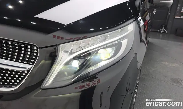 Mercedes-Benz V-Class 2022 1.9 автомат (гидро), миниатюра 7 Mercedes-Benz V-Class 2022 1.9 автомат (гидро), миниатюра 7