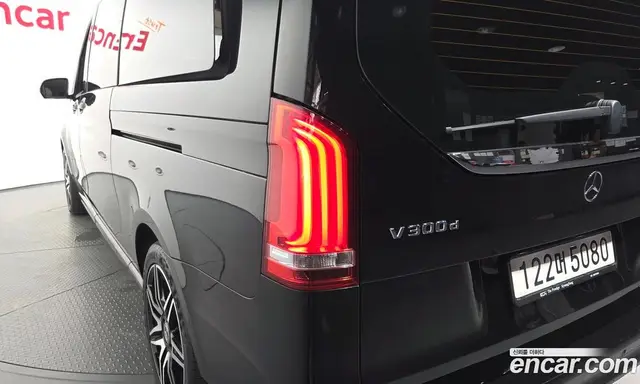 Mercedes-Benz V-Class 2022 1.9 автомат (гидро), миниатюра 8 Mercedes-Benz V-Class 2022 1.9 автомат (гидро), миниатюра 8