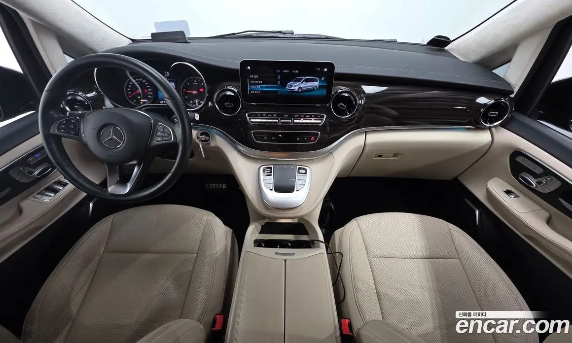 Mercedes-Benz V-Class 2022 1.9 автомат (гидро), фото 9 Mercedes-Benz V-Class 2022 1.9 автомат (гидро), фото 9