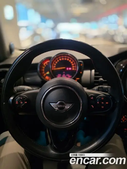 Mini Cooper 2016 1.5 автомат (гидро), миниатюра 11 Mini Cooper 2016 1.5 автомат (гидро), миниатюра 11