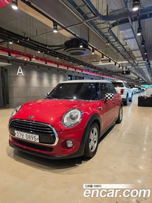 Mini Cooper 2016 1.5 автомат (гидро), фото 3 Mini Cooper 2016 1.5 автомат (гидро), фото 3