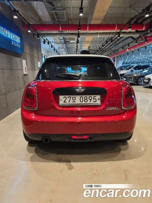 Mini Cooper 2016 1.5 автомат (гидро), миниатюра 4 Mini Cooper 2016 1.5 автомат (гидро), миниатюра 4