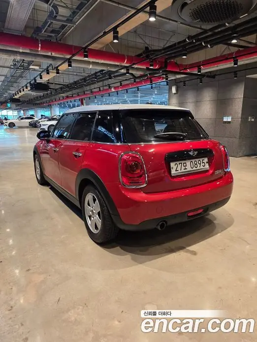 Mini Cooper 2016 1.5 автомат (гидро), фото 5 Mini Cooper 2016 1.5 автомат (гидро), фото 5