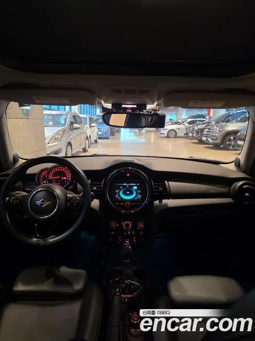 Mini Cooper 2016 1.5 автомат (гидро), миниатюра 9 Mini Cooper 2016 1.5 автомат (гидро), миниатюра 9