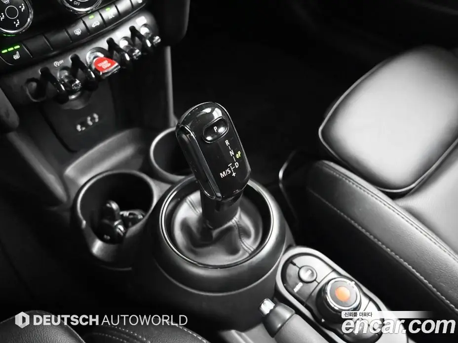 Mini Cooper 2018 1.5 автомат (гидро), фото 9 Mini Cooper 2018 1.5 автомат (гидро), фото 9