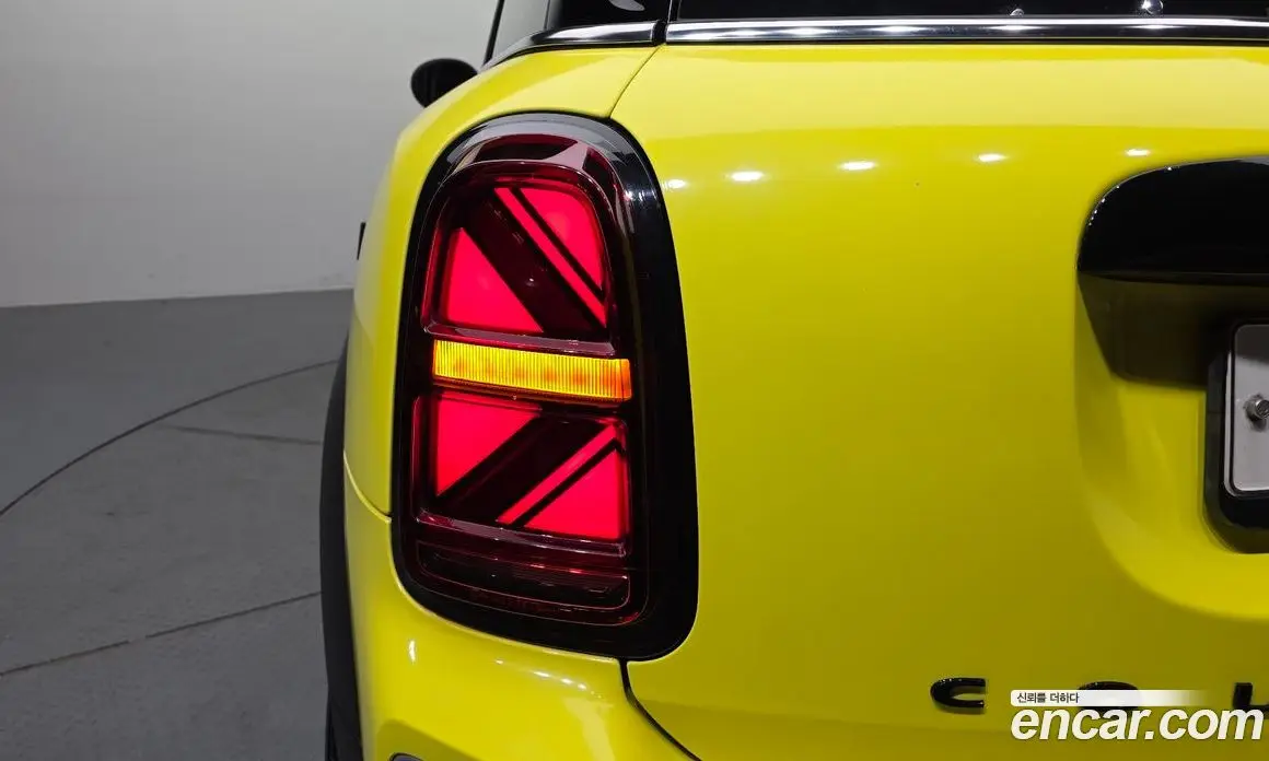 Mini Countryman 2021 1.5 автомат (гидро), фото 9 Mini Countryman 2021 1.5 автомат (гидро), фото 9
