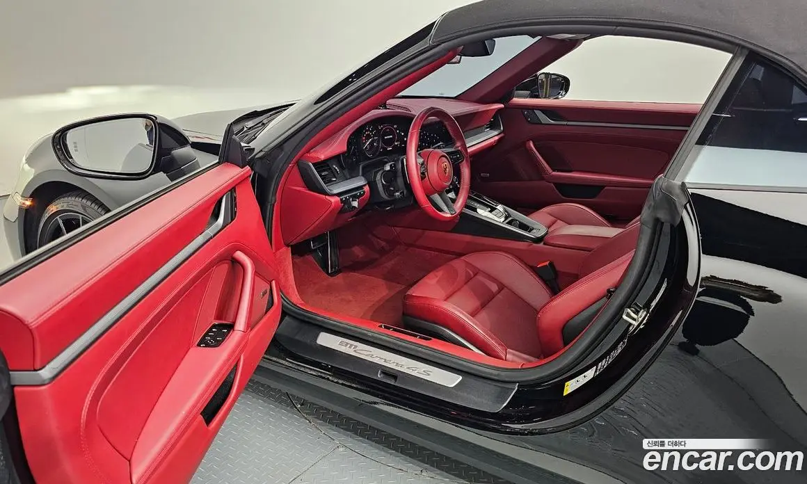 Porsche 911 2022 3.0 автомат (гидро), фото 13 Porsche 911 2022 3.0 автомат (гидро), фото 13