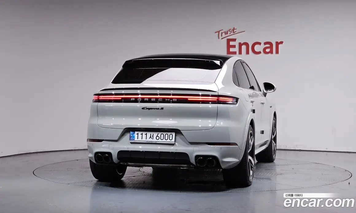 Porsche Cayenne 2025 3.0 автомат (гидро), фото 3 Porsche Cayenne 2025 3.0 автомат (гидро), фото 3