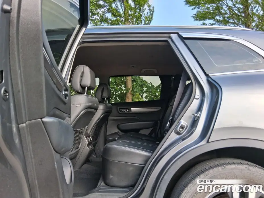Renault (Samsung) QM6 2016 2.0 автомат (гидро), фото 8 Renault (Samsung) QM6 2016 2.0 автомат (гидро), фото 8