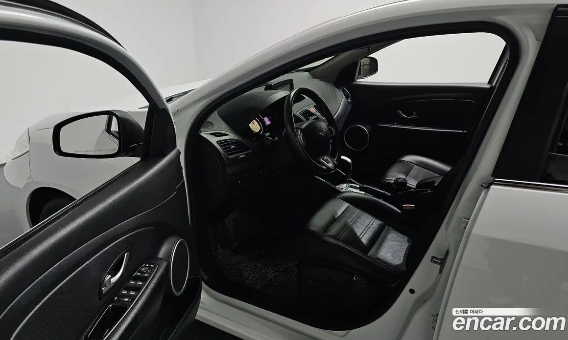 Renault (Samsung) SM3 2018 автомат (гидро), фото 12 Renault (Samsung) SM3 2018 автомат (гидро), фото 12