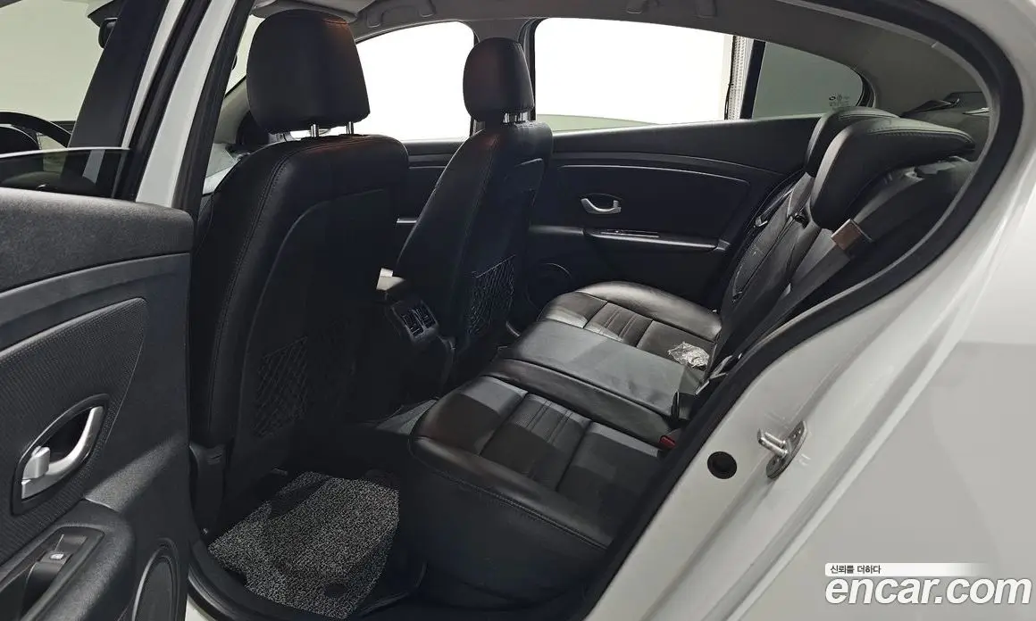 Renault (Samsung) SM3 2018 автомат (гидро), фото 15 Renault (Samsung) SM3 2018 автомат (гидро), фото 15