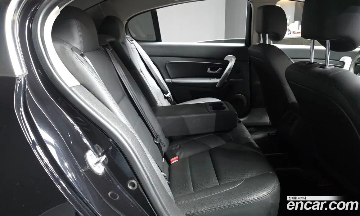 Renault (Samsung) SM5 2018 2.0 автомат (гидро), фото 12 Renault (Samsung) SM5 2018 2.0 автомат (гидро), фото 12