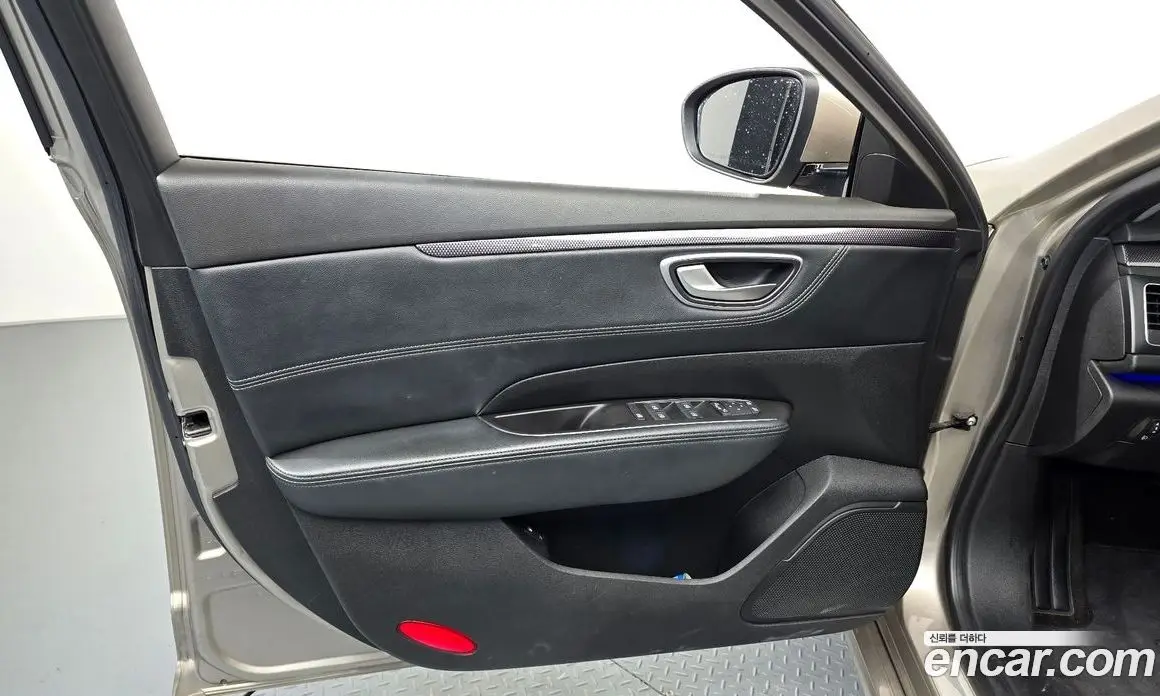 Renault (Samsung) SM6 2016 2.0 автомат (гидро), фото 14 Renault (Samsung) SM6 2016 2.0 автомат (гидро), фото 14