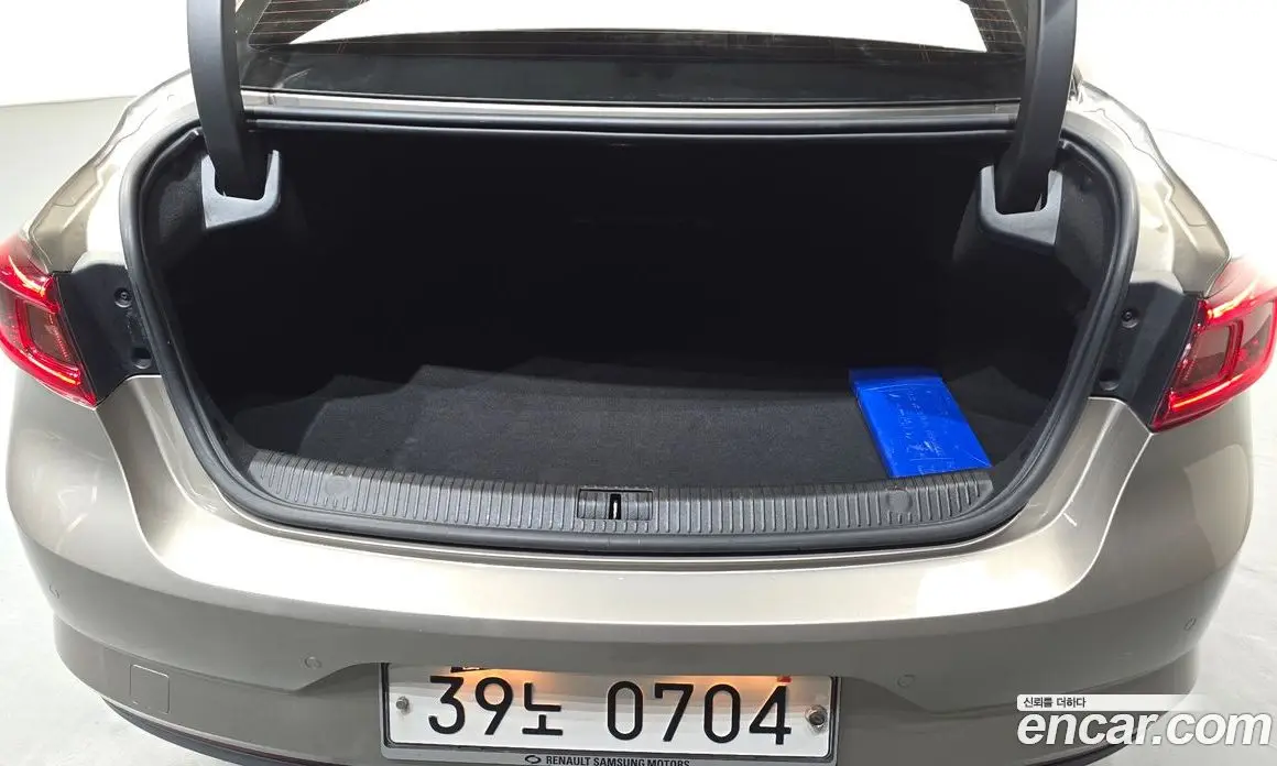 Renault (Samsung) SM6 2016 2.0 автомат (гидро), фото 21 Renault (Samsung) SM6 2016 2.0 автомат (гидро), фото 21