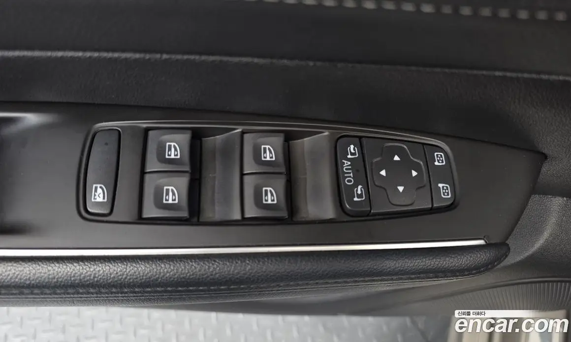 Renault (Samsung) SM6 2016 2.0 автомат (гидро), фото 25 Renault (Samsung) SM6 2016 2.0 автомат (гидро), фото 25