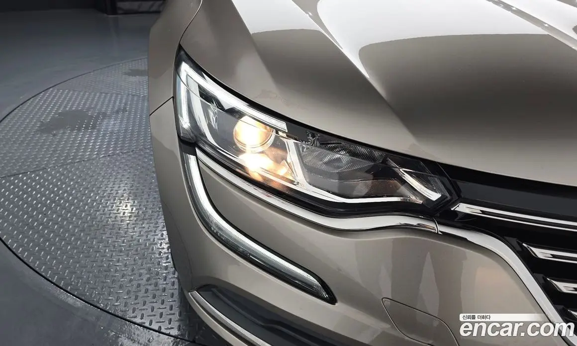 Renault (Samsung) SM6 2016 2.0 автомат (гидро), фото 8 Renault (Samsung) SM6 2016 2.0 автомат (гидро), фото 8