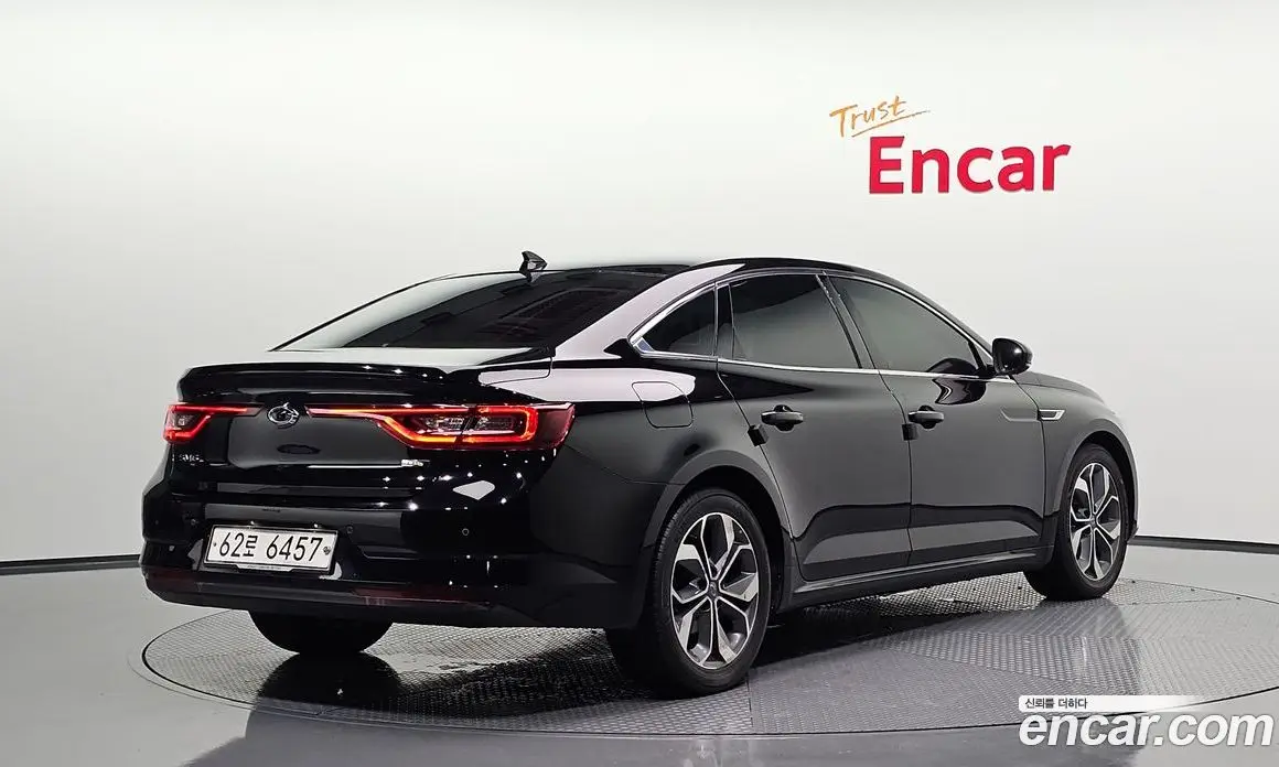 Renault (Samsung) SM6 2018 2.0 автомат (гидро), фото 1 Renault (Samsung) SM6 2018 2.0 автомат (гидро), фото 1