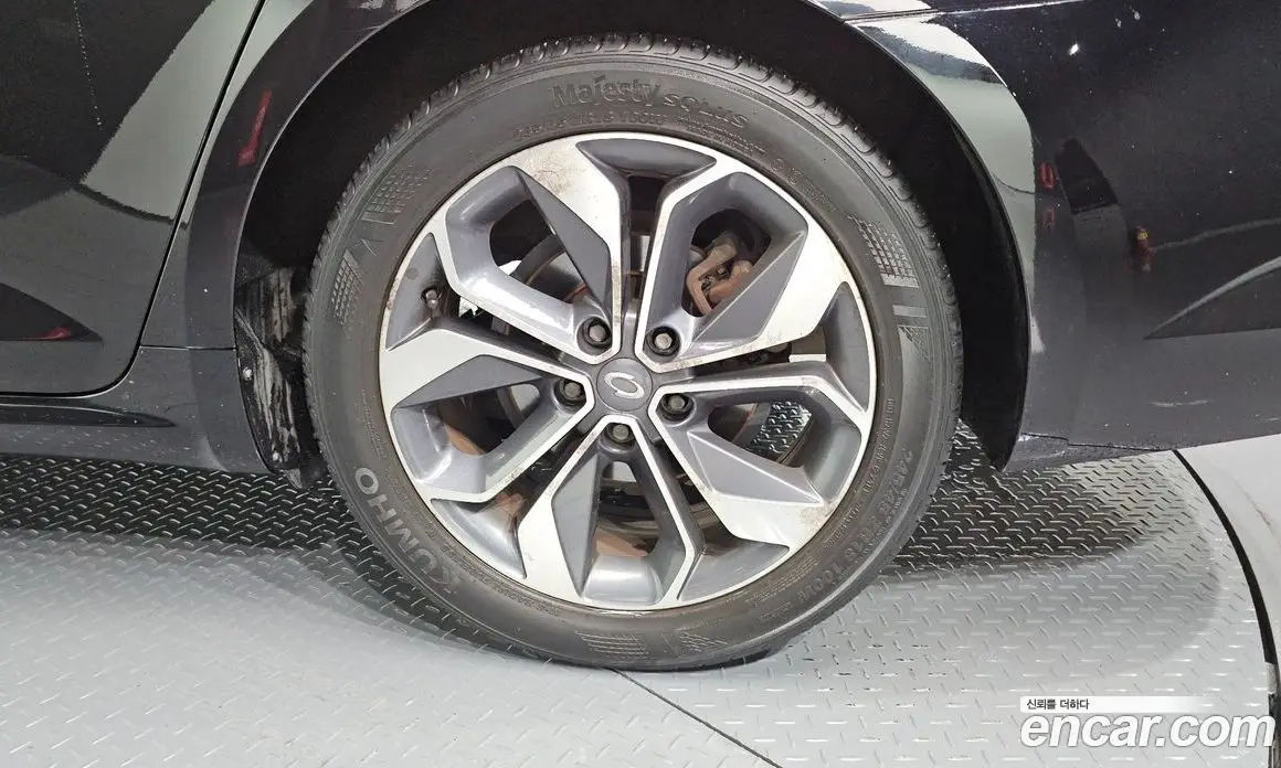 Renault (Samsung) SM6 2018 2.0 автомат (гидро), фото 6 Renault (Samsung) SM6 2018 2.0 автомат (гидро), фото 6