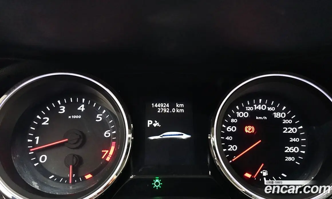 Renault (Samsung) SM7 2013 2.5 автомат (гидро), фото 8 Renault (Samsung) SM7 2013 2.5 автомат (гидро), фото 8