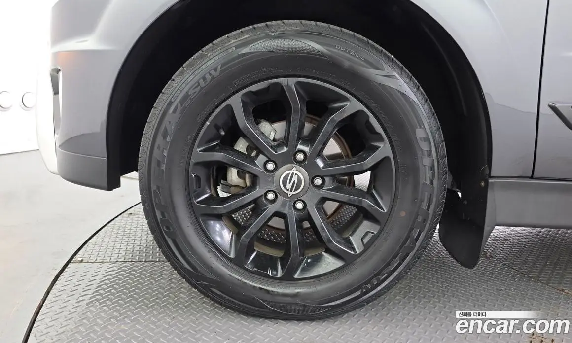 SsangYong Korando 2016 2.0 автомат (гидро), фото 5