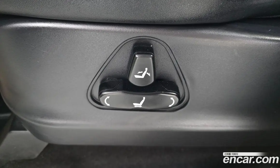 SsangYong Korando 2018 2.2 автомат (гидро), фото 15 SsangYong Korando 2018 2.2 автомат (гидро), фото 15