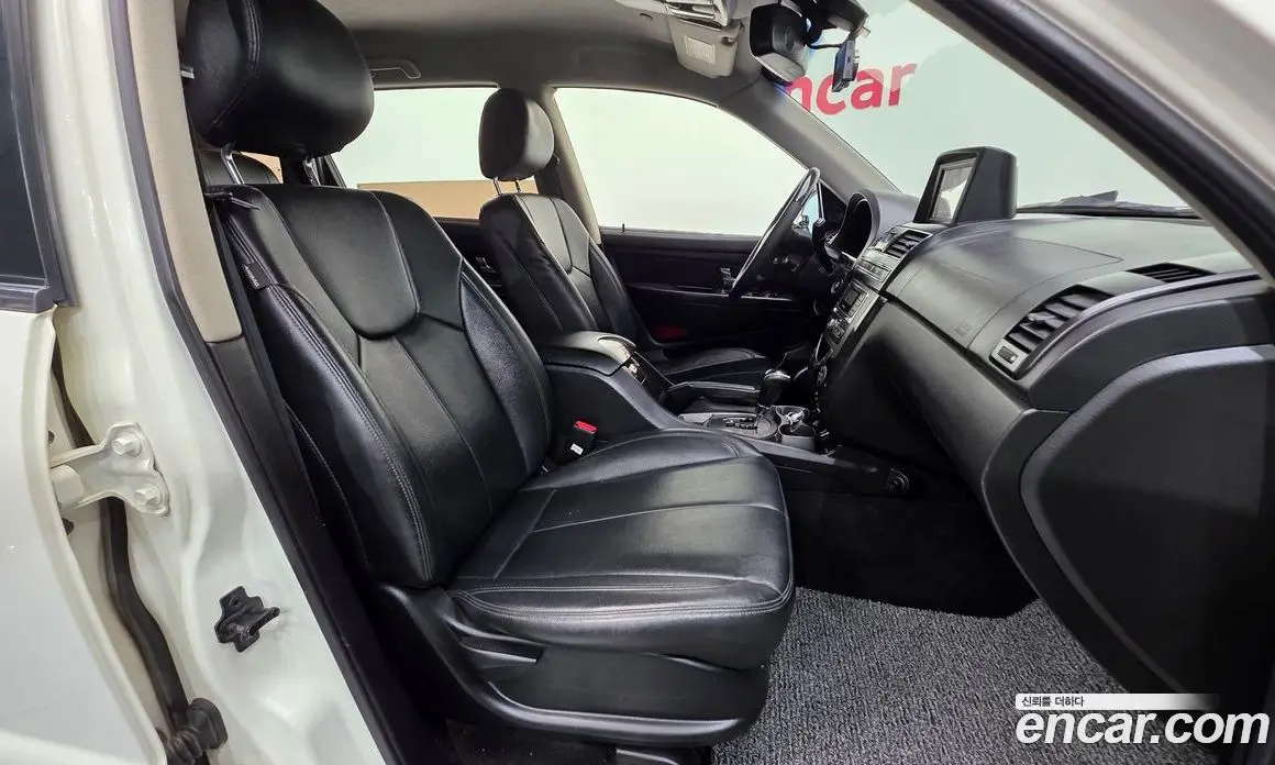 SsangYong Rexton 2014 2.0 автомат (гидро), фото 10
