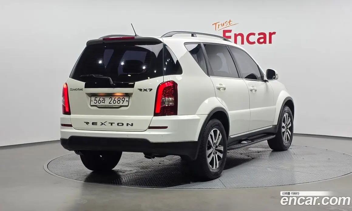 SsangYong Rexton 2014 2.0 автомат (гидро), фото 2 SsangYong Rexton 2014 2.0 автомат (гидро), фото 2