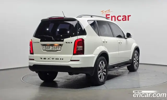 SsangYong Rexton 2014 2.0 автомат (гидро), миниатюра 2 SsangYong Rexton 2014 2.0 автомат (гидро), миниатюра 2