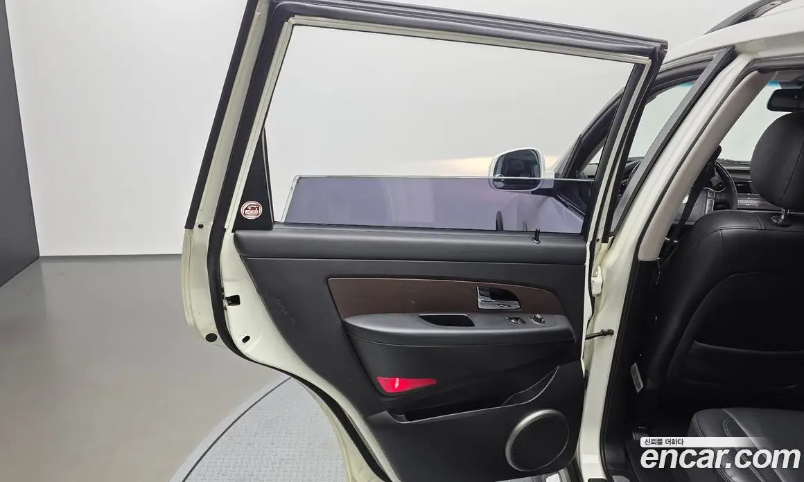 SsangYong Rexton 2014 2.0 автомат (гидро), фото 15 SsangYong Rexton 2014 2.0 автомат (гидро), фото 15