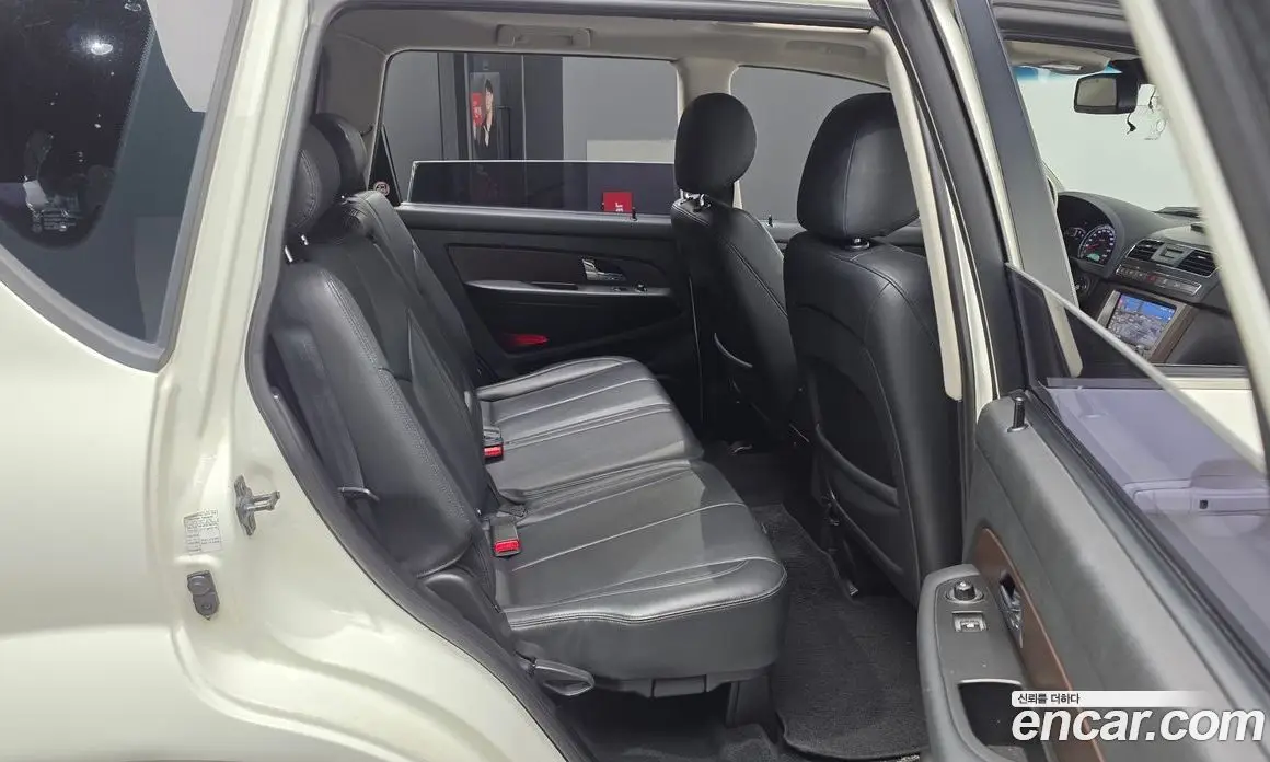SsangYong Rexton 2014 2.0 автомат (гидро), фото 18 SsangYong Rexton 2014 2.0 автомат (гидро), фото 18