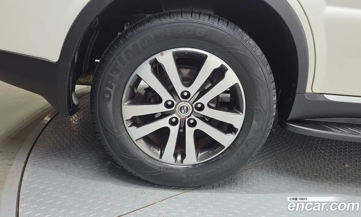 SsangYong Rexton 2014 2.0 автомат (гидро), фото 5 SsangYong Rexton 2014 2.0 автомат (гидро), фото 5