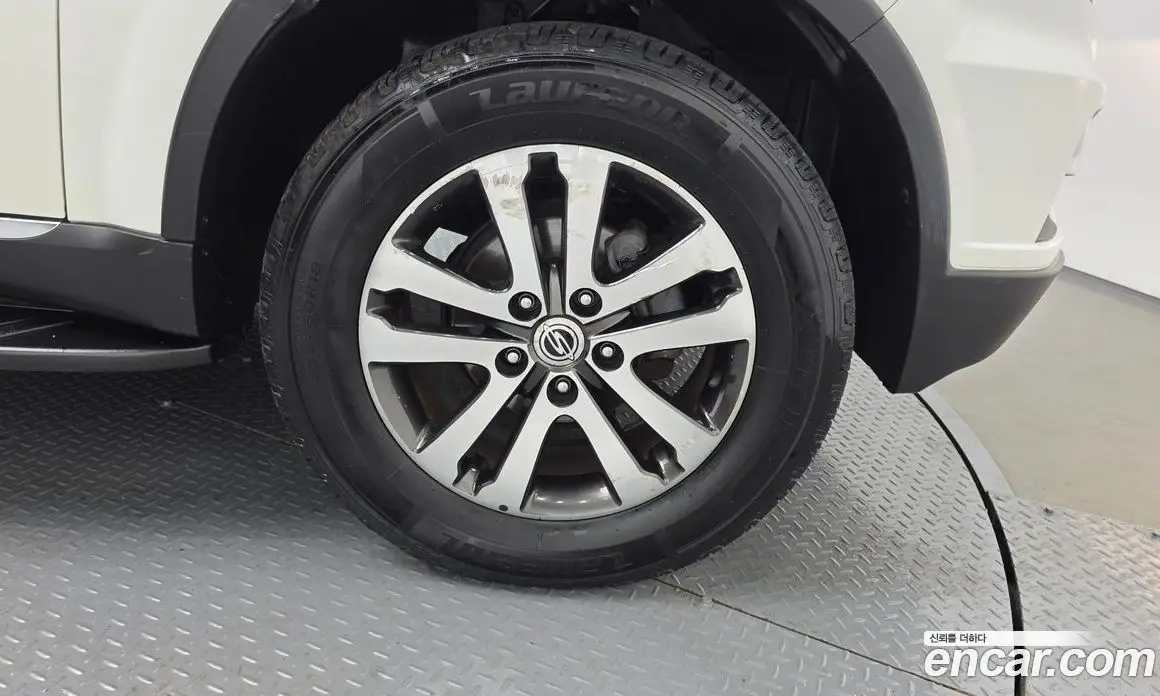SsangYong Rexton 2014 2.0 автомат (гидро), фото 7 SsangYong Rexton 2014 2.0 автомат (гидро), фото 7