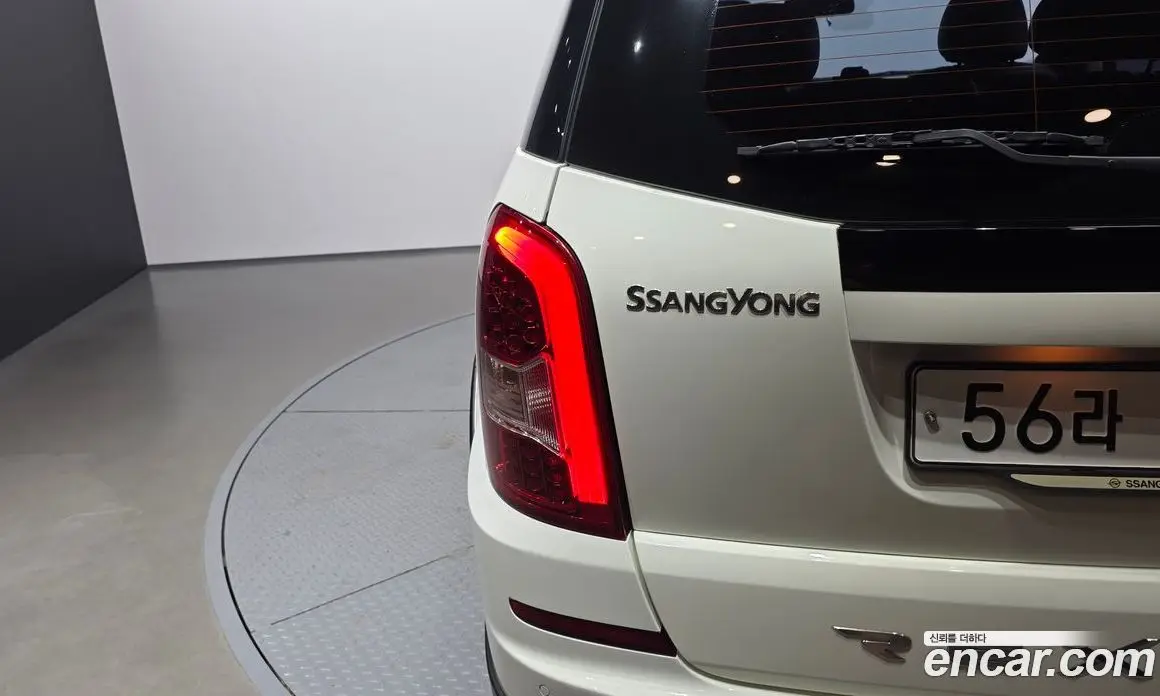 SsangYong Rexton 2014 2.0 автомат (гидро), фото 9 SsangYong Rexton 2014 2.0 автомат (гидро), фото 9