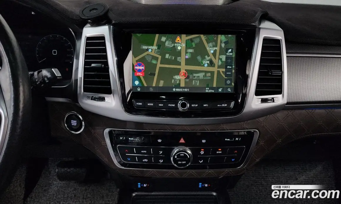 SsangYong Rexton 2023 2.2 автомат (гидро), фото 14