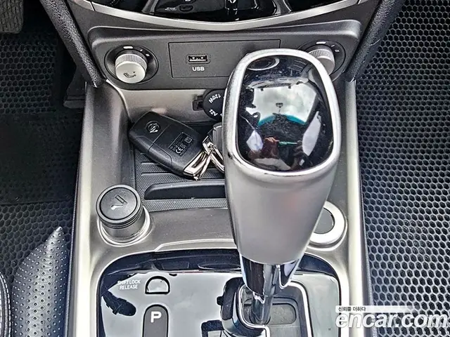 SsangYong TIBOLI 2015 1.6 автомат (гидро), миниатюра 9 SsangYong TIBOLI 2015 1.6 автомат (гидро), миниатюра 9