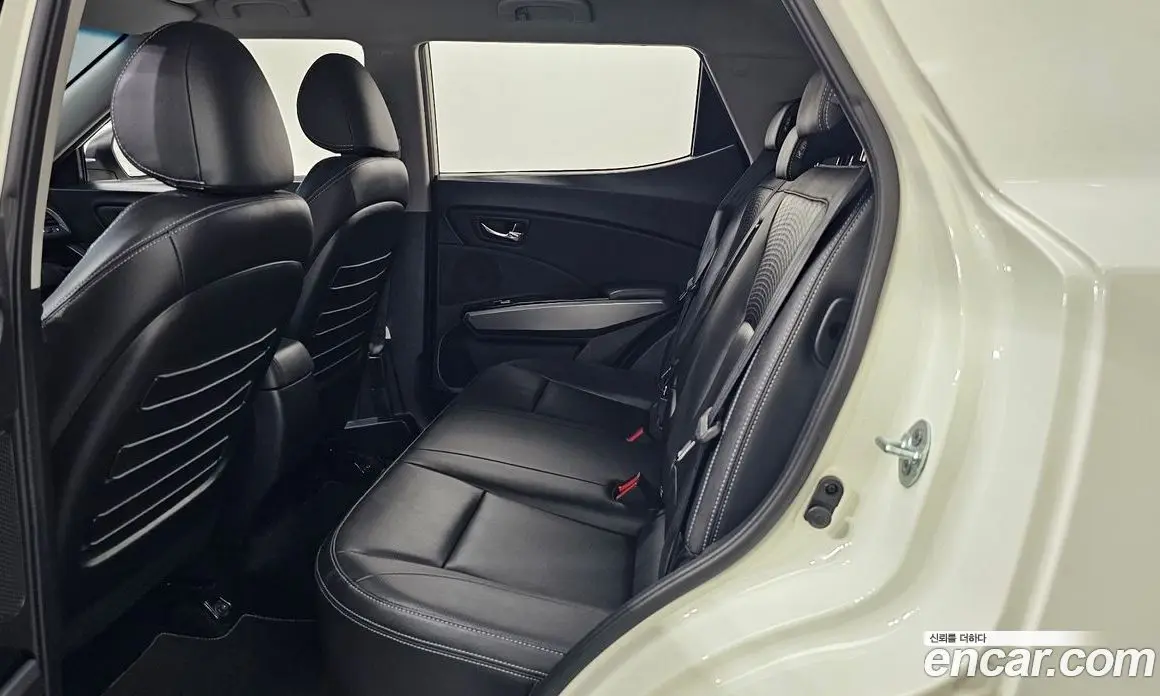 SsangYong TIBOLI 2018 1.6 автомат (гидро), фото 15