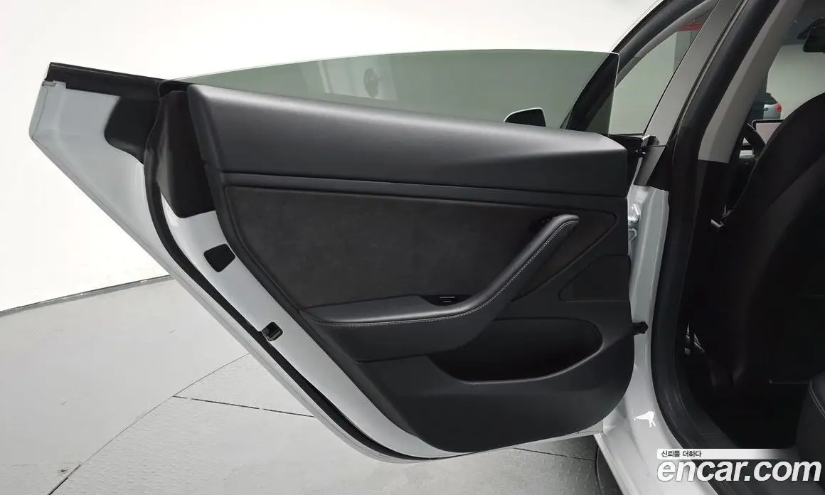 Tesla Model 3 2019 0.2 автомат (гидро), фото 14