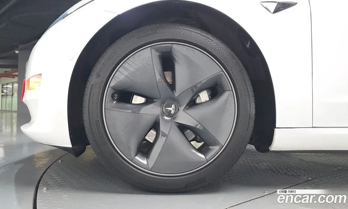 Tesla Model 3 2019 0.2 автомат (гидро), фото 4